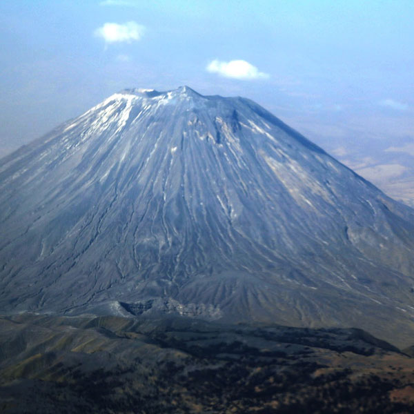 MT. OLDONYO LENGAI INFO